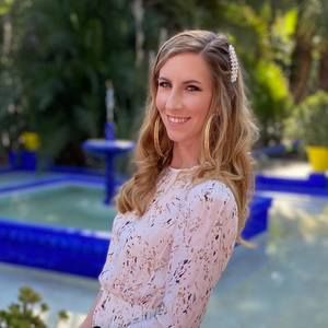 Meet your Posher, Danielle